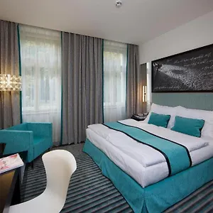 **** Hotel Red & Blue Design République tchèque