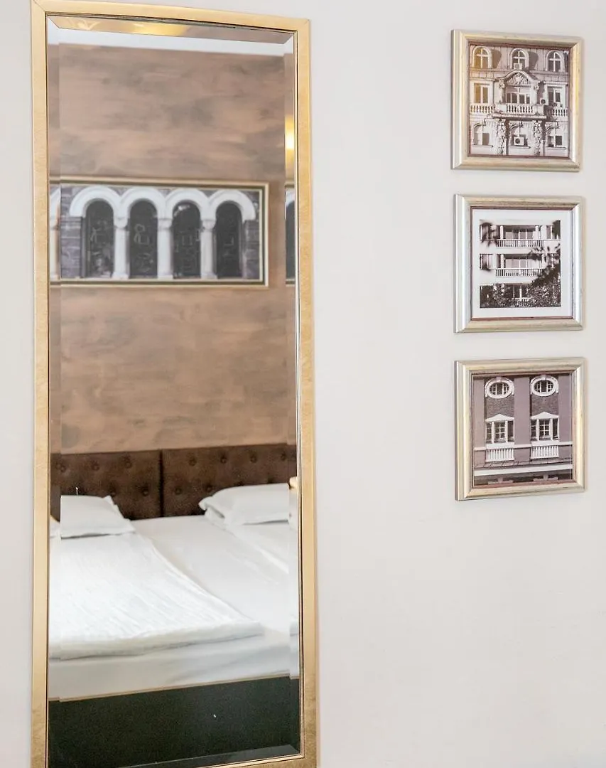 Hotel Niky Sofia 3*,